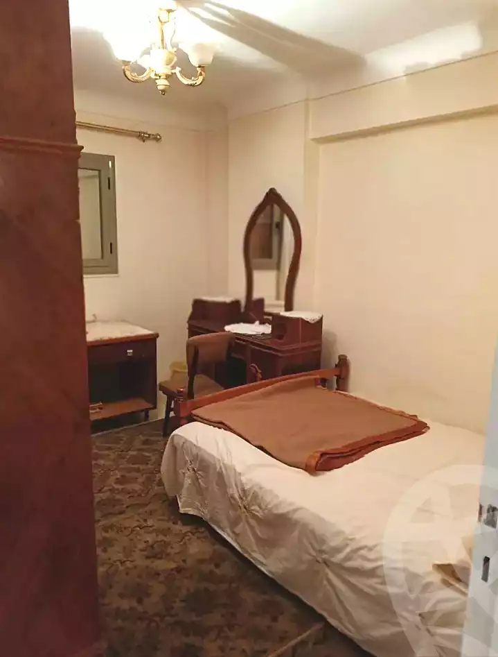 https://aqarmap.com.eg/ar/listing/7311909-for-rent-alexandria-sydy-bshr-sydy-bshr-bhry-shr-mhmwd-l-yswy