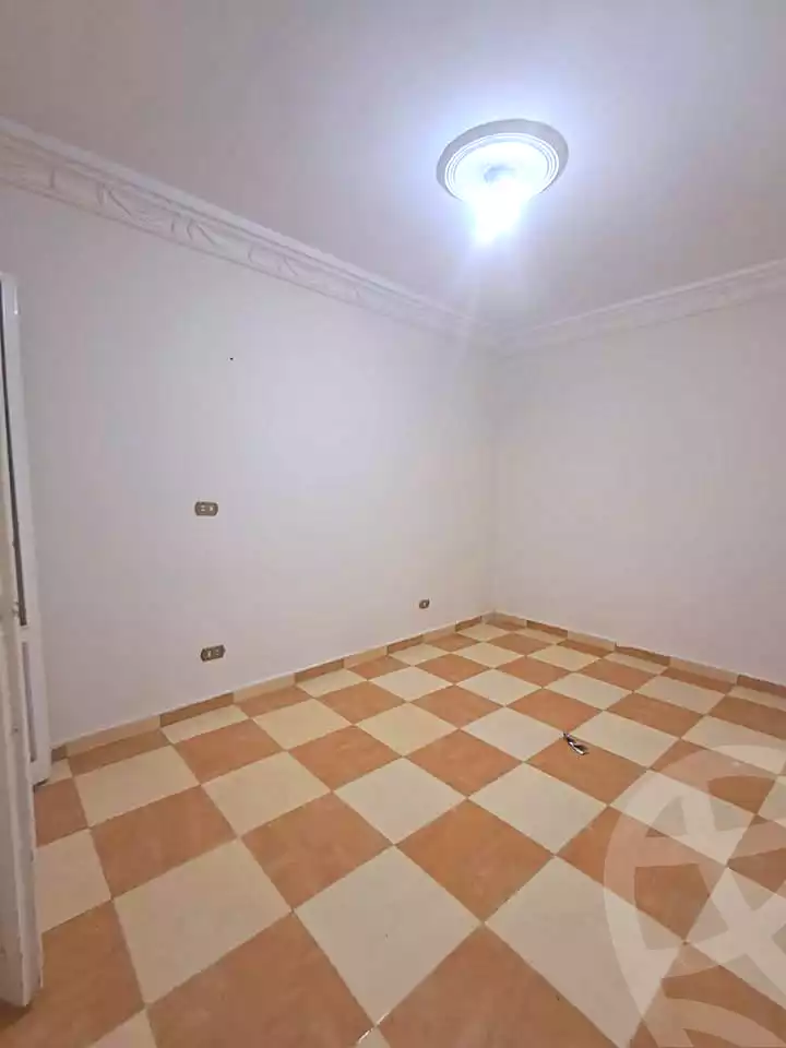https://aqarmap.com.eg/ar/listing/7312303-for-sale-alexandria-sydy-bshr-sydy-bshr-bhry-gamal-abd-el-nasir-st