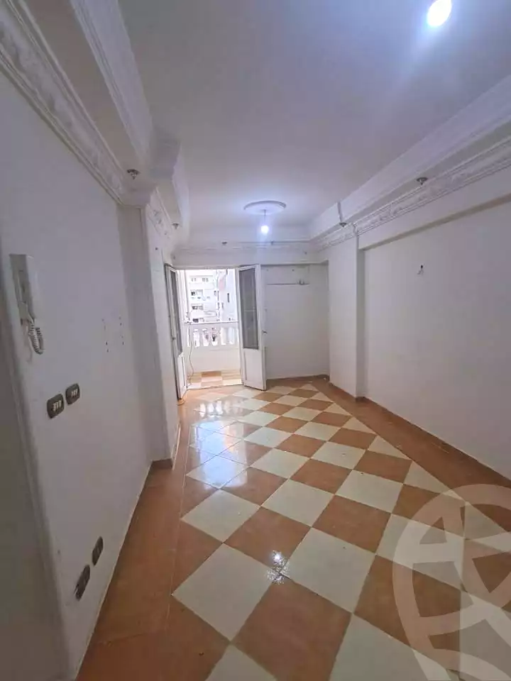 https://aqarmap.com.eg/ar/listing/7312303-for-sale-alexandria-sydy-bshr-sydy-bshr-bhry-gamal-abd-el-nasir-st