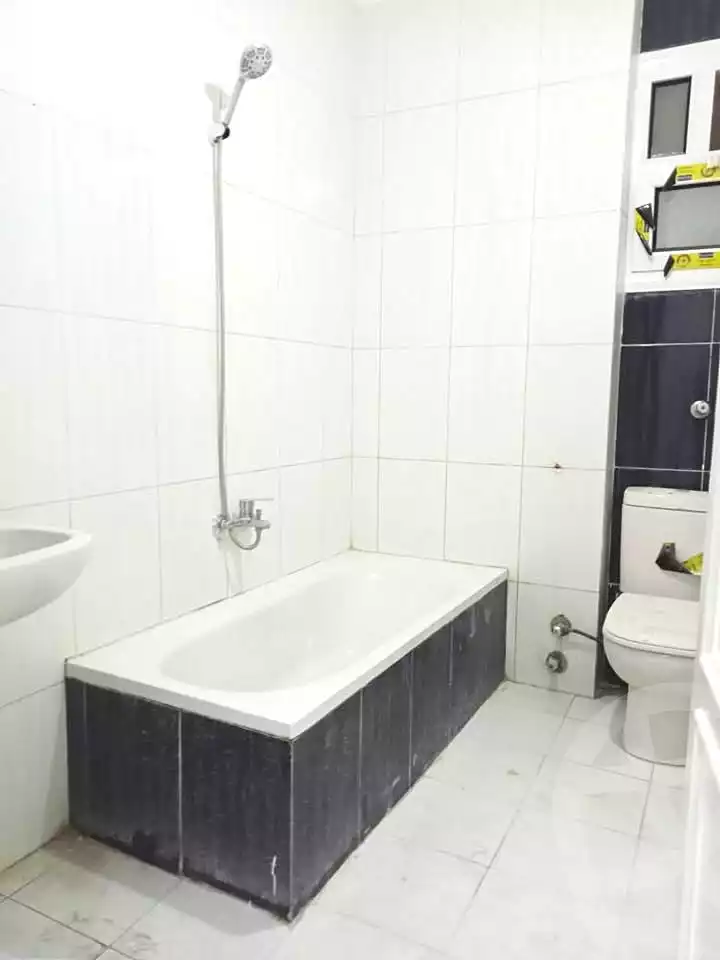 https://aqarmap.com.eg/ar/listing/7312321-for-sale-alexandria-el-asafra-shr-45
