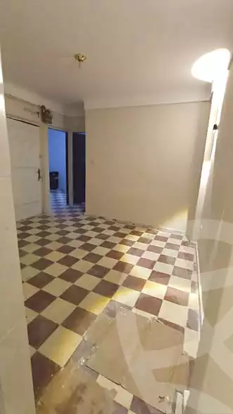 https://aqarmap.com.eg/ar/listing/7312404-for-sale-alexandria-el-asafra-l-sfr-qbly-el-tahrir-mosque-st