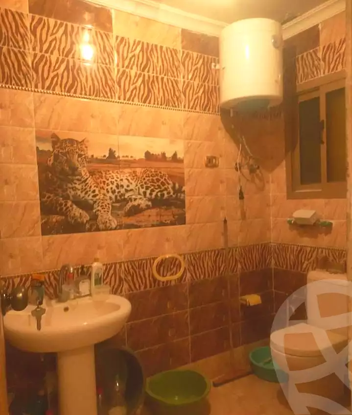 https://aqarmap.com.eg/ar/listing/7312427-for-sale-alexandria-al-agamy-el-hanouvel-abd-el-moneam-gaber-st