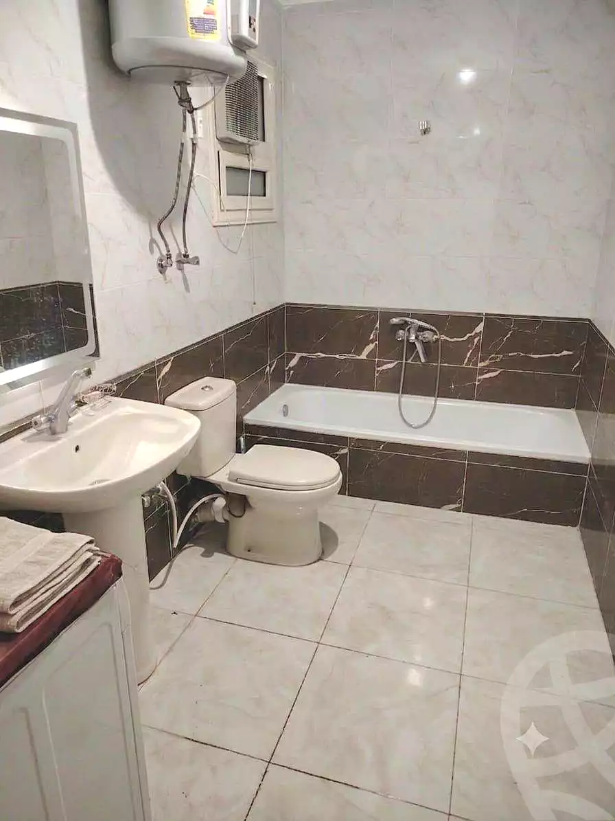 https://aqarmap.com.eg/ar/listing/7312579-for-rent-cairo-helwan-helwan-el-sharkeya-thabit-basha-st