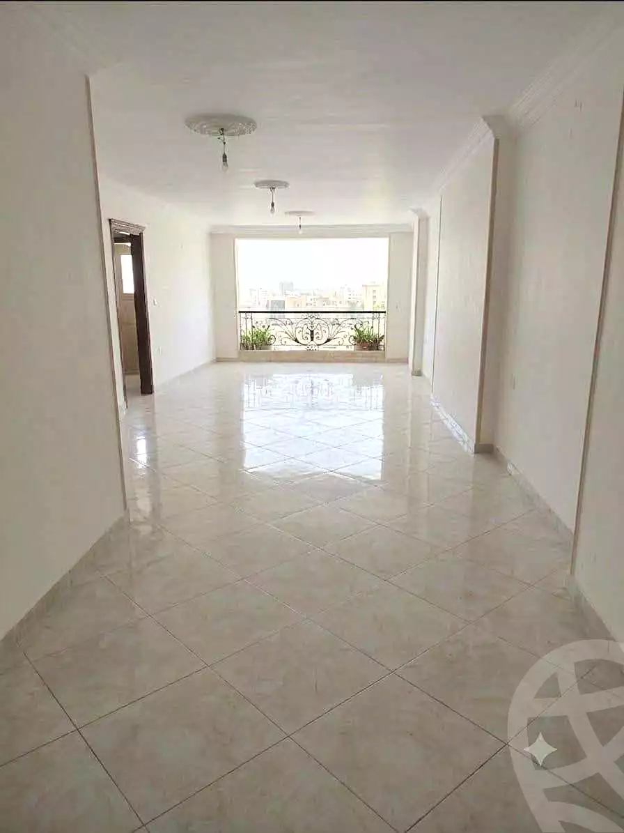 https://aqarmap.com.eg/ar/listing/7312579-for-rent-cairo-helwan-helwan-el-sharkeya-thabit-basha-st