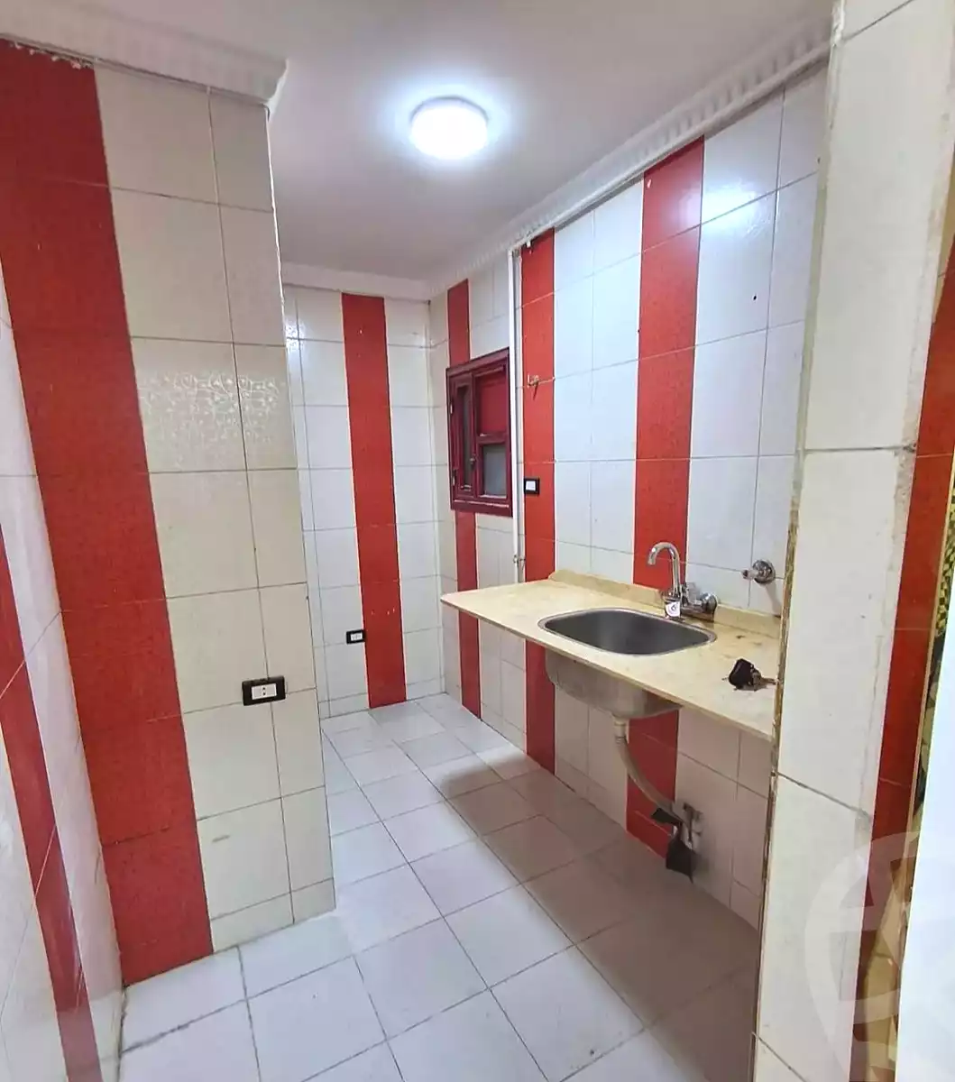 https://aqarmap.com.eg/en/listing/7312577-for-sale-alexandria-lsywf-el-falki