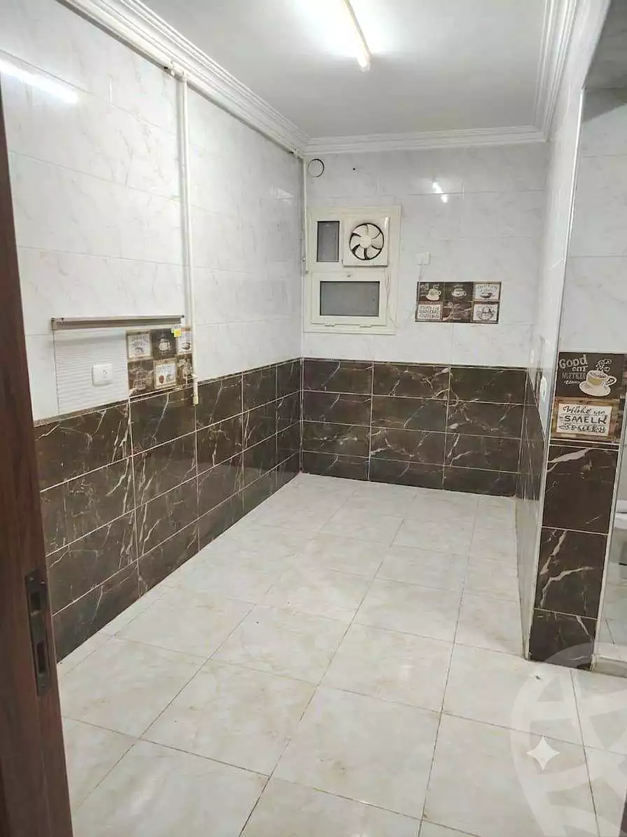 https://aqarmap.com.eg/ar/listing/7312584-for-rent-cairo-helwan-helwan-el-sharkeya-thabit-basha-st