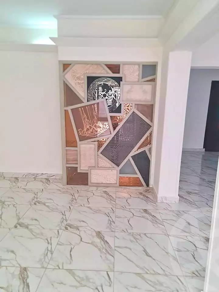 https://aqarmap.com.eg/en/listing/7312596-for-sale-alexandria-roshdy