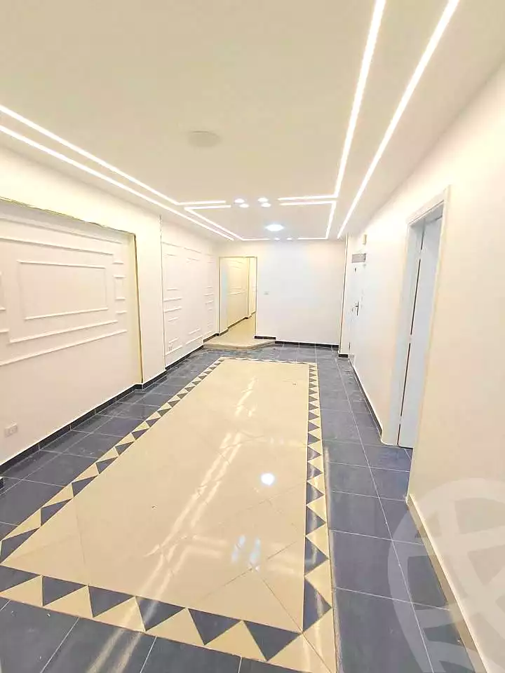 https://aqarmap.com.eg/ar/listing/7312625-for-sale-alexandria-sydy-bshr-sydy-bshr-bhry