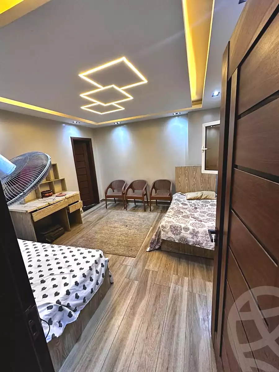 https://aqarmap.com.eg/ar/listing/7312683-for-sale-cairo-el-haram-el-lebeny-soltan-khattab-st