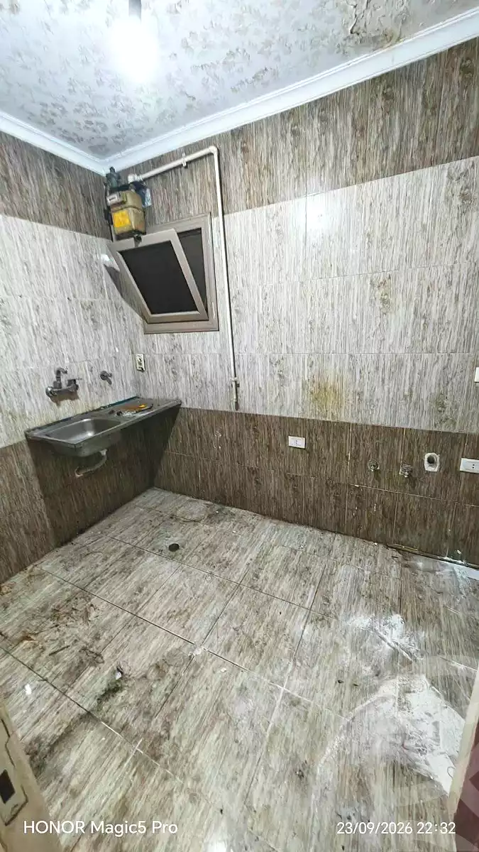 https://aqarmap.com.eg/ar/listing/7312698-for-rent-cairo-helwan-mostafa-fahmy-st