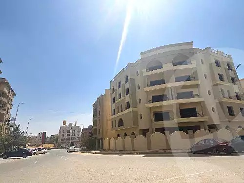 https://aqarmap.com.eg/ar/listing/7312951-for-sale-cairo-new-cairo-el-narges-el-narges-omarat-street-79