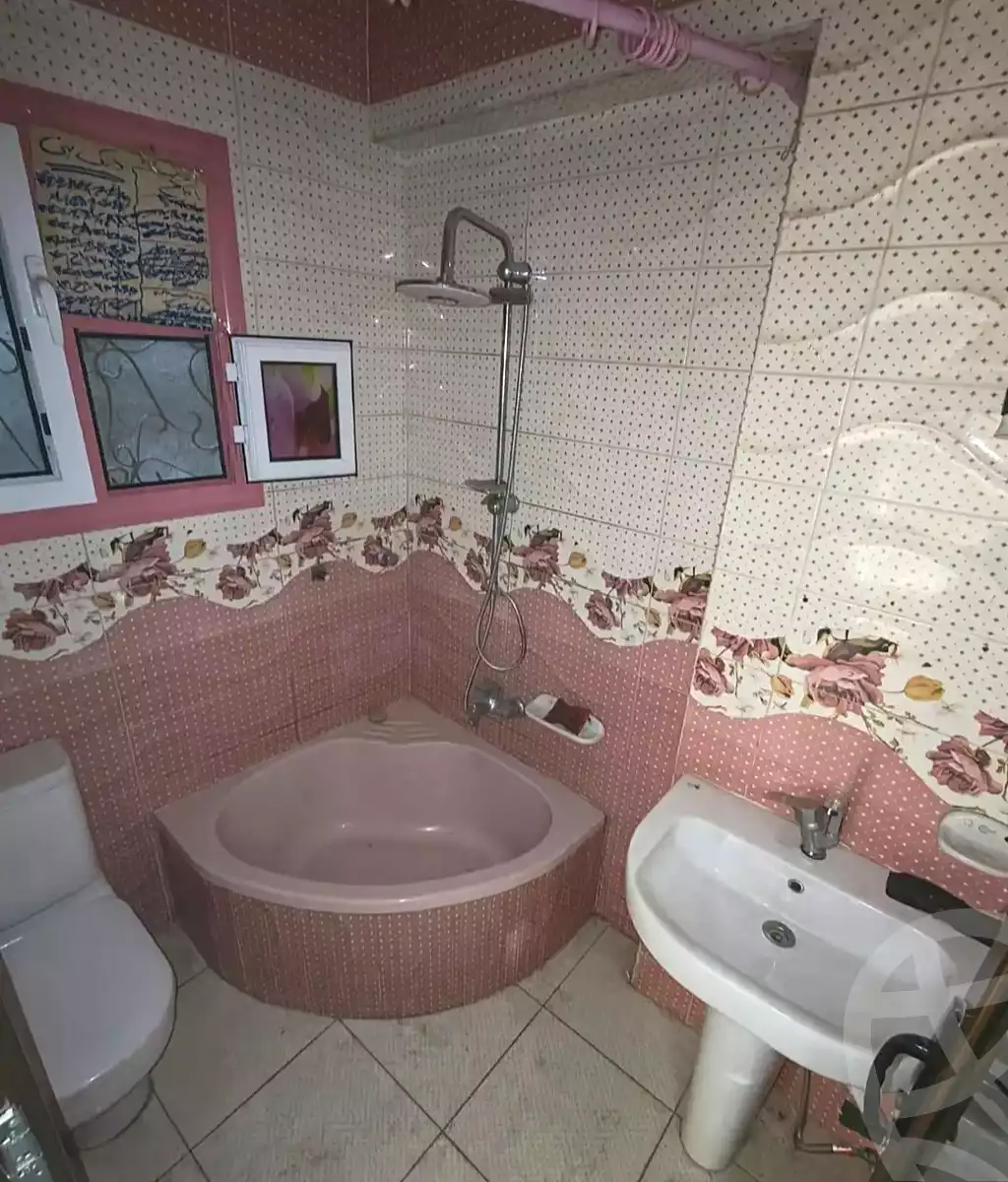 https://aqarmap.com.eg/ar/listing/7313000-for-sale-alexandria-al-agamy-el-hanouvel