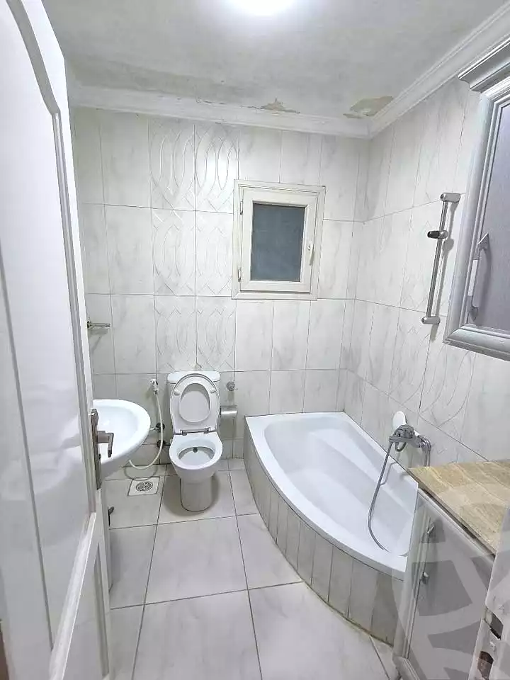 https://aqarmap.com.eg/ar/listing/7313046-for-sale-alexandria-el-mandara