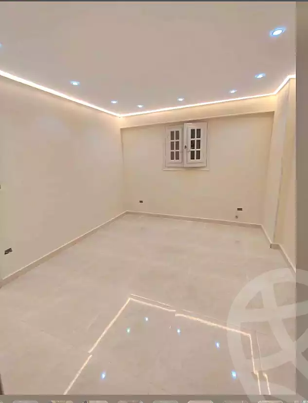 https://aqarmap.com.eg/en/listing/7313044-for-sale-alexandria-sydy-bshr-sydy-bshr-bhry-street-17