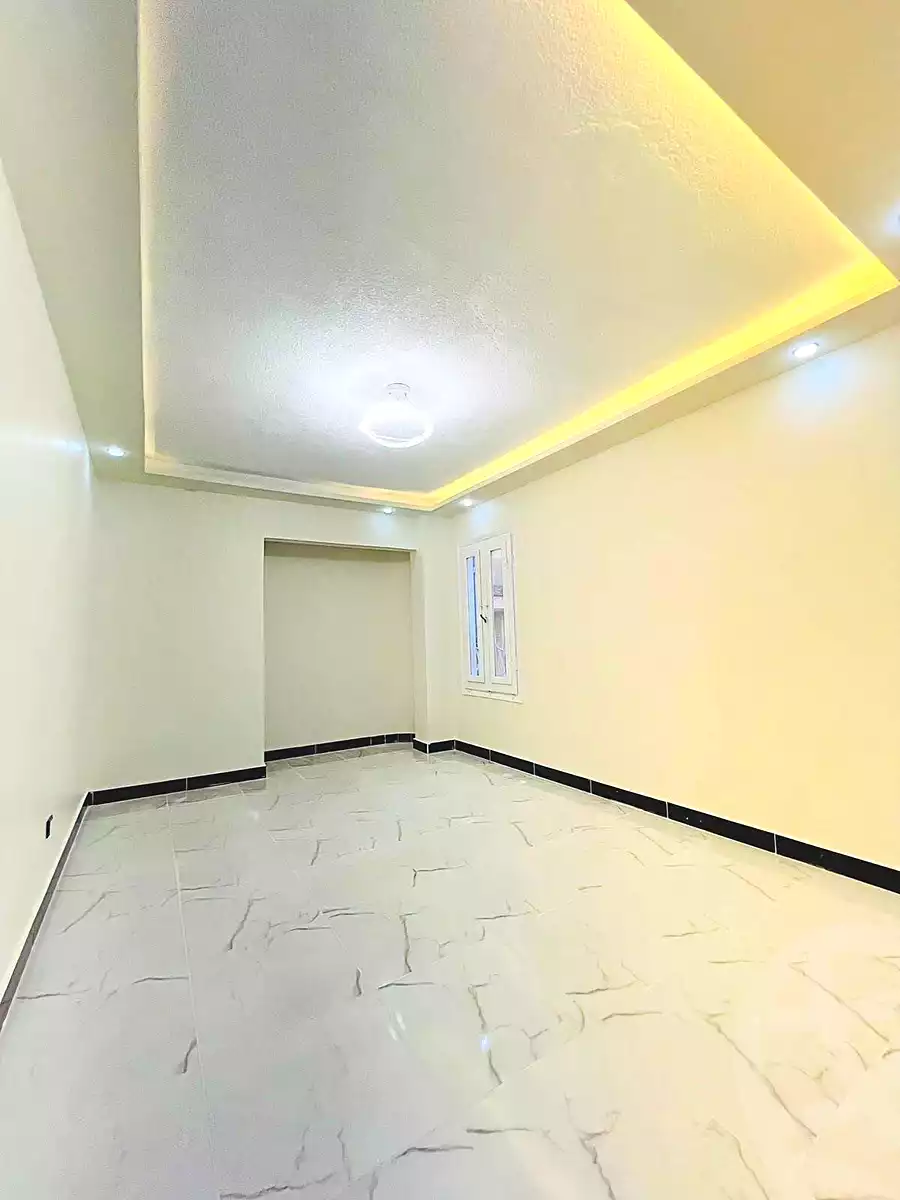 https://aqarmap.com.eg/ar/listing/7313070-for-sale-alexandria-al-agamy-shataa-el-nakheel