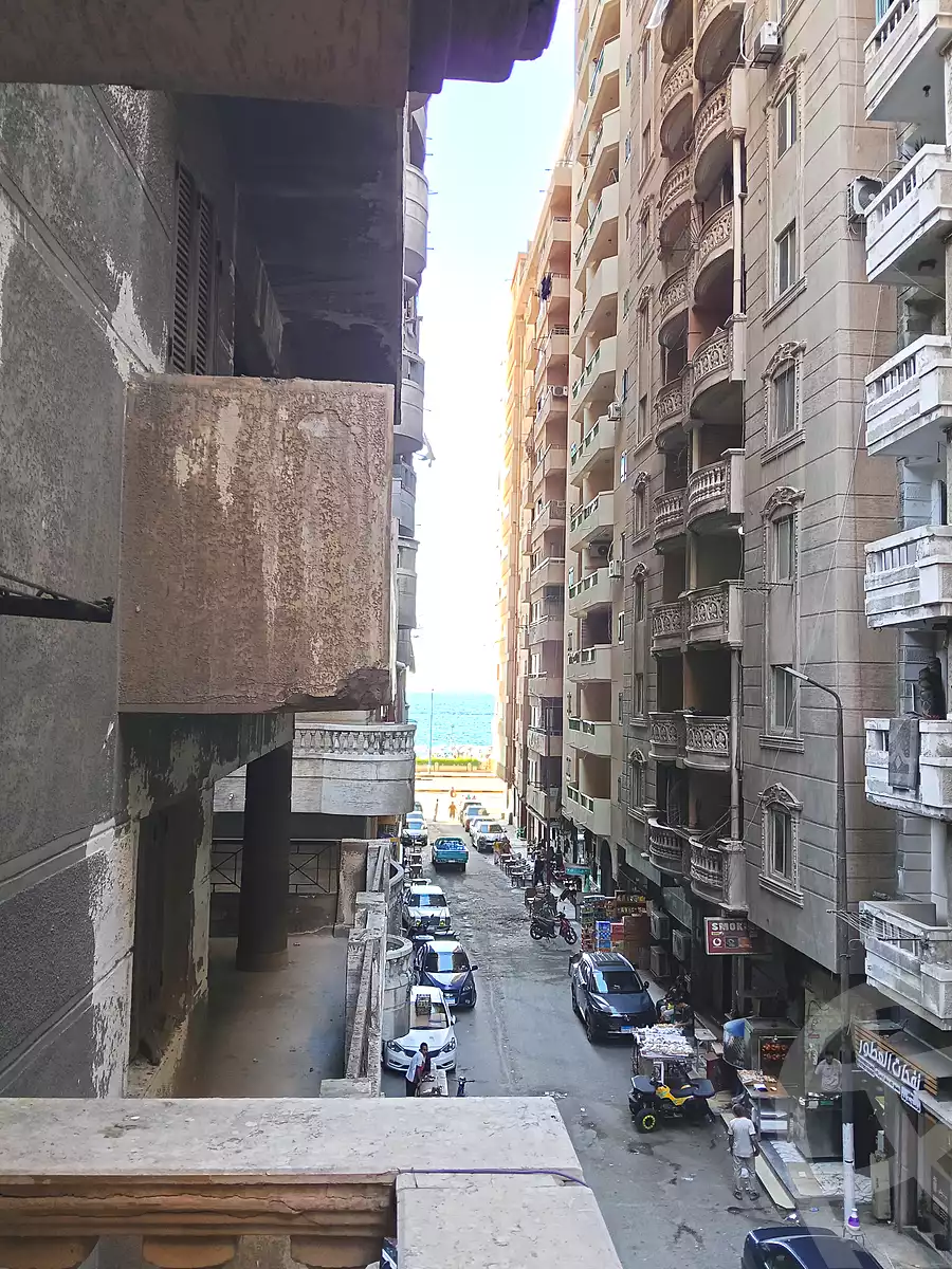https://aqarmap.com.eg/ar/listing/7313069-for-rent-alexandria-el-mandara-alex-el-mandara-bahri-nemat-allah-st