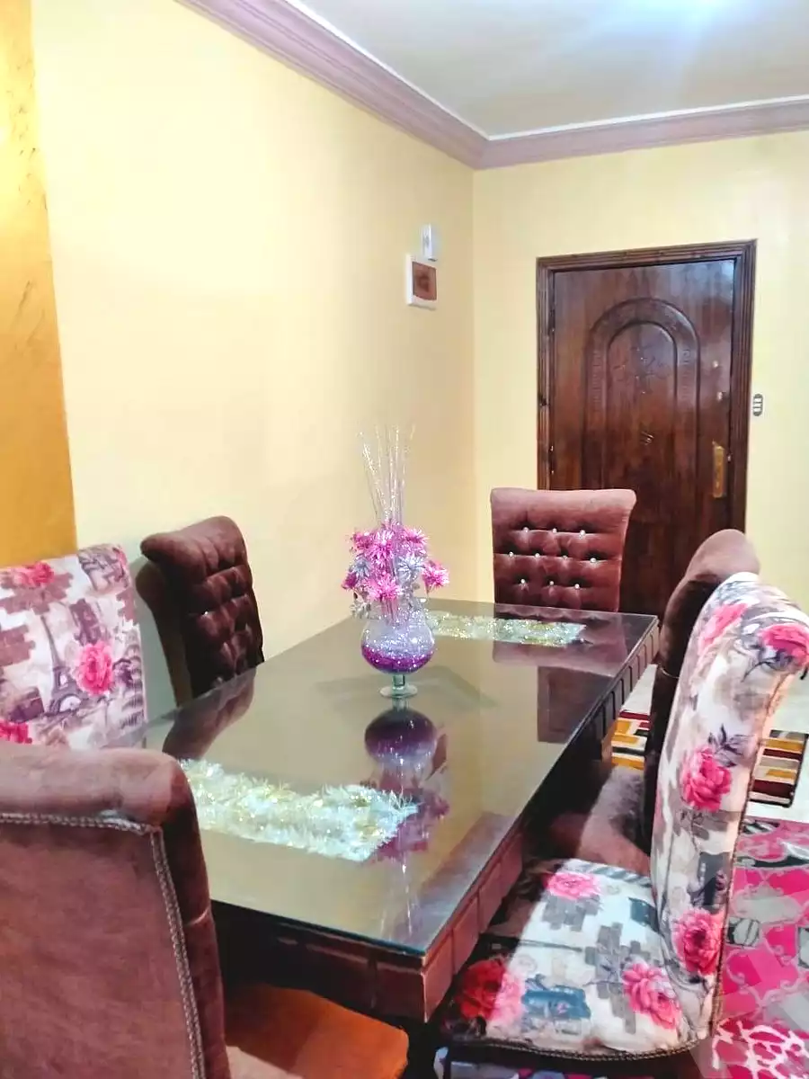 https://aqarmap.com.eg/ar/listing/7313160-for-sale-alexandria-sydy-bshr-sydy-bshr-bhry-shr-khld-bn-lwlyd