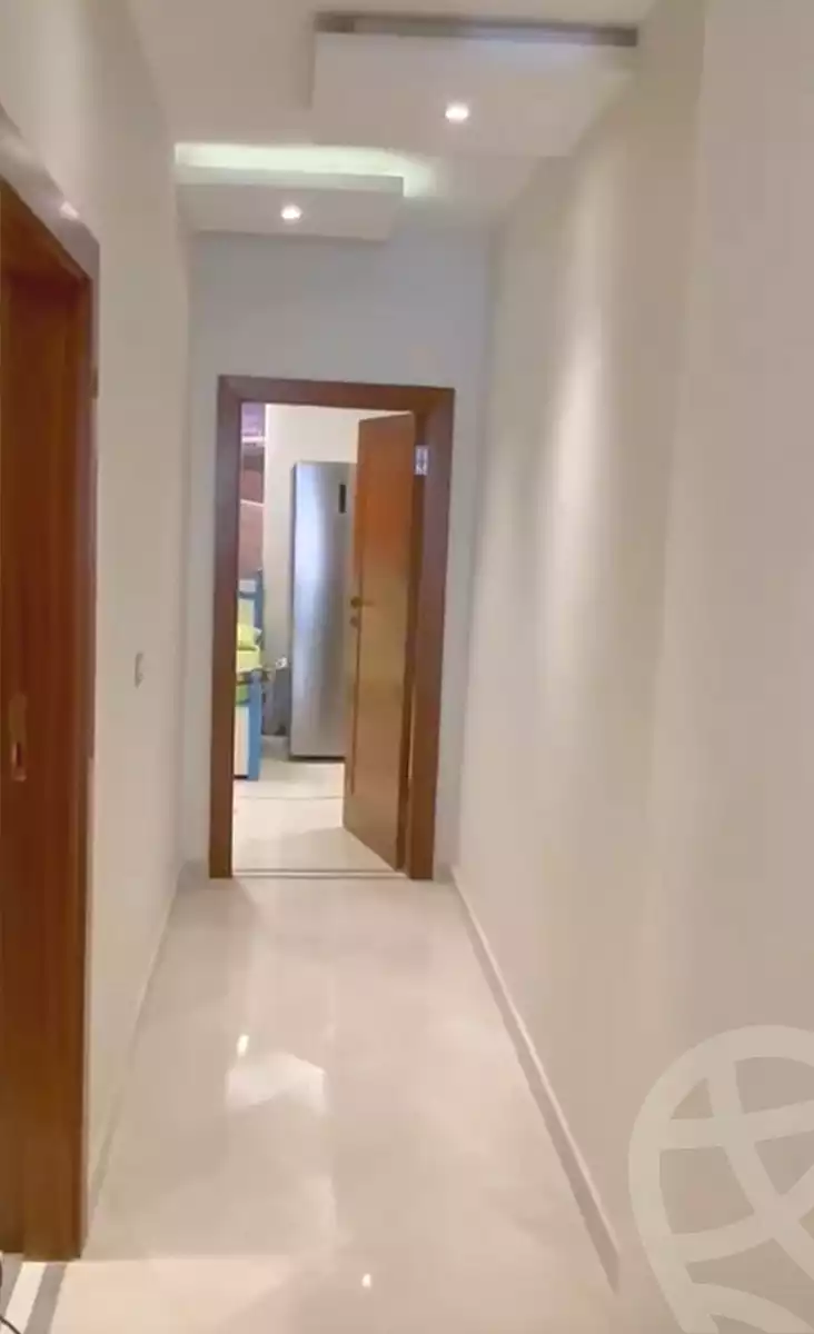 https://aqarmap.com.eg/ar/listing/7308386-for-sale-cairo-helwan-hadayek-helwan-nile-corniche-st