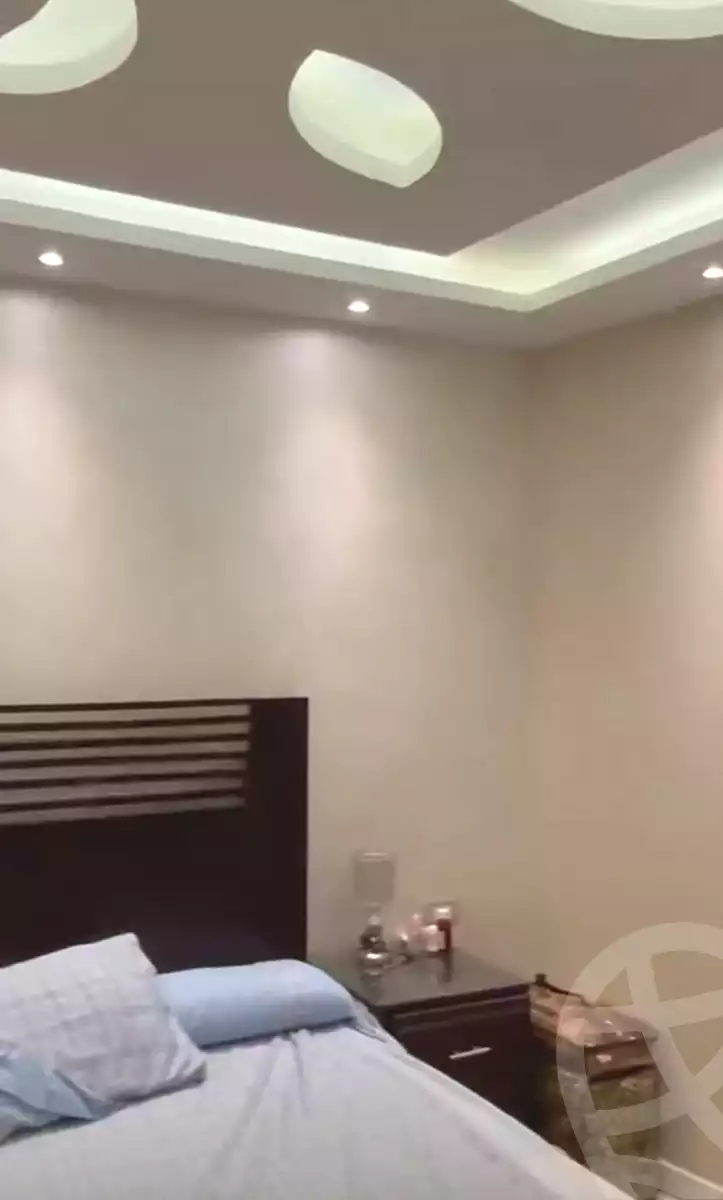 https://aqarmap.com.eg/ar/listing/7308386-for-sale-cairo-helwan-hadayek-helwan-nile-corniche-st