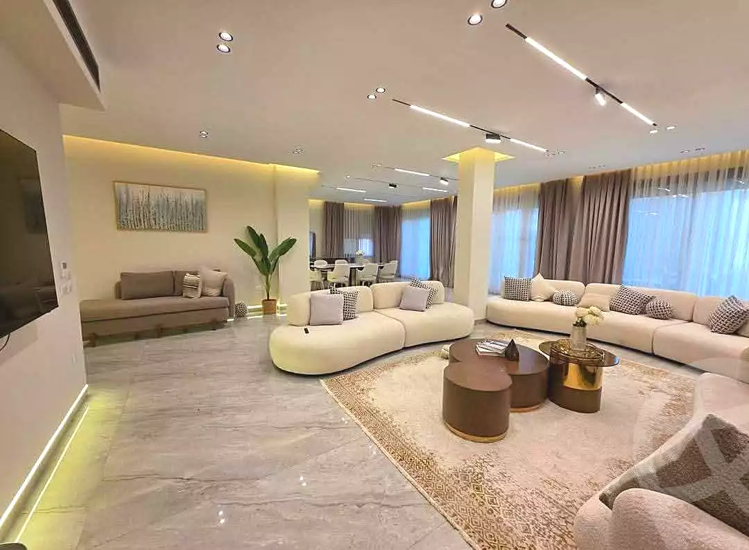 https://aqarmap.com.eg/ar/listing/7313229-for-sale-cairo-new-cairo-compounds-mwntn-fyw-y-syty-mountain-park-mountain-view-icity