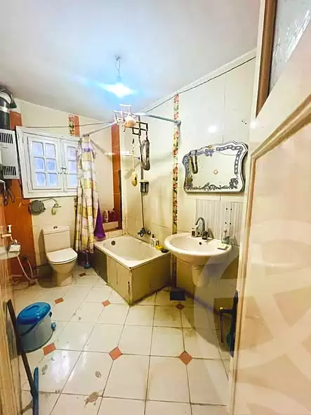 https://aqarmap.com.eg/en/listing/7313418-for-sale-alexandria-ganaklis