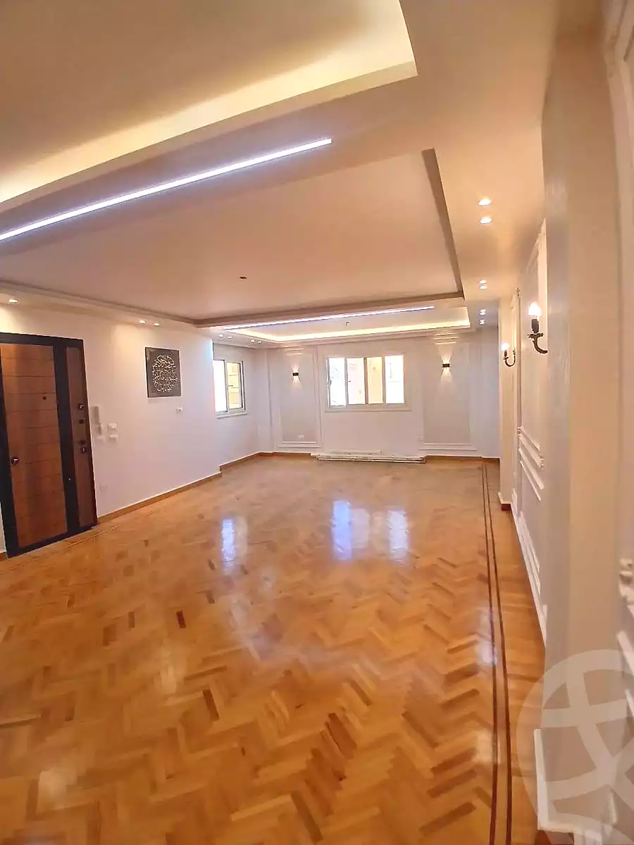 https://aqarmap.com.eg/en/listing/7313696-for-sale-alexandria-ganaklis