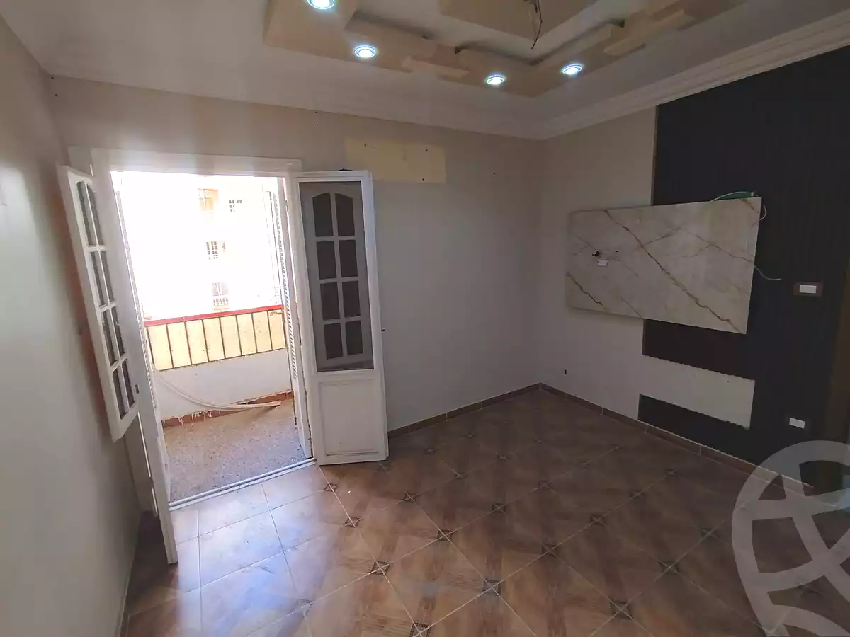 https://aqarmap.com.eg/ar/listing/7313792-for-sale-alexandria-al-agamy-bw-ywsf