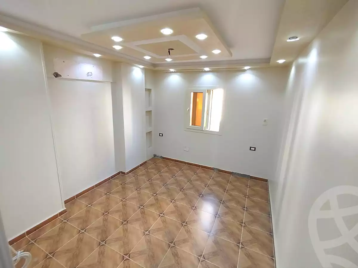 https://aqarmap.com.eg/ar/listing/7313792-for-sale-alexandria-al-agamy-bw-ywsf