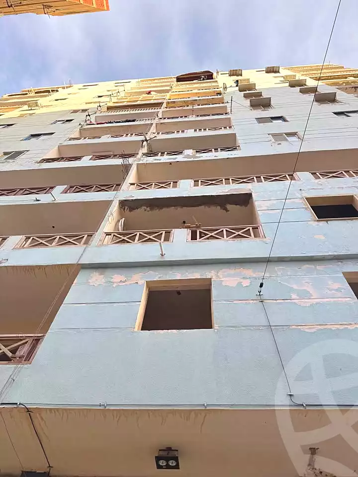 https://aqarmap.com.eg/ar/listing/7313947-for-sale-alexandria-al-agamy-lbytsh-bianchiii