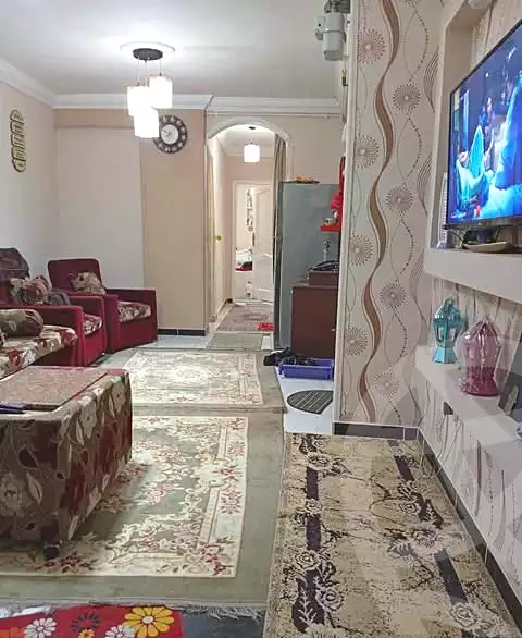 https://aqarmap.com.eg/ar/listing/7314012-for-sale-alexandria-sydy-bshr-shr-mlk-hfny