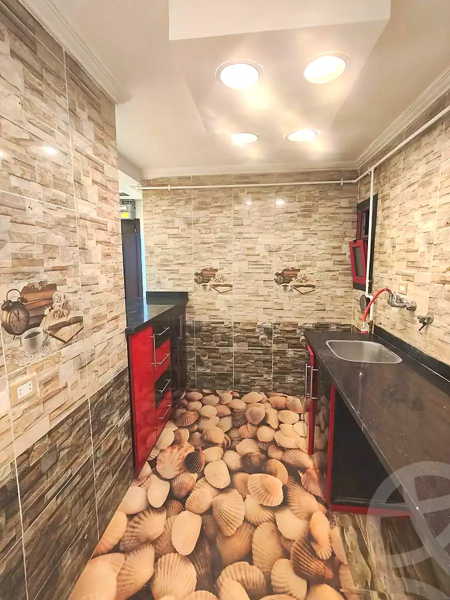 https://aqarmap.com.eg/ar/listing/7314040-for-sale-alexandria-sydy-bshr-sydy-bshr-bhry-shr-khld-bn-lwlyd