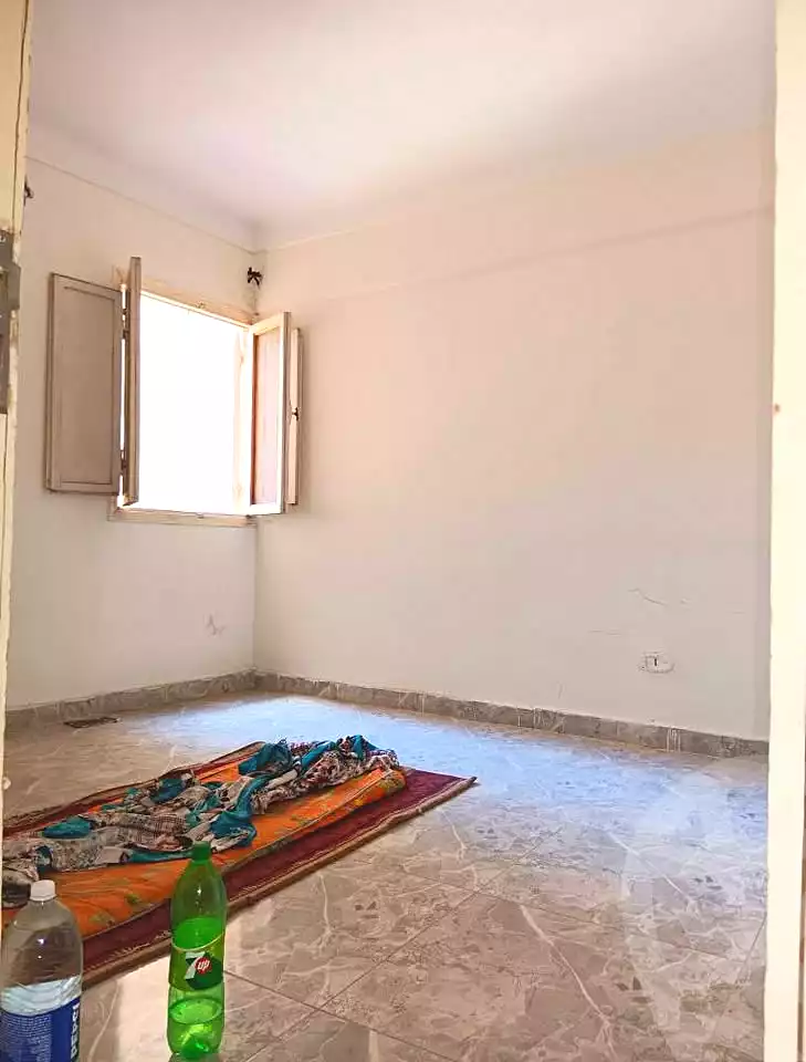 https://aqarmap.com.eg/ar/listing/7314089-for-sale-alexandria-al-agamy-l-jmy-lbhry-abd-el-hameed-radwan-st