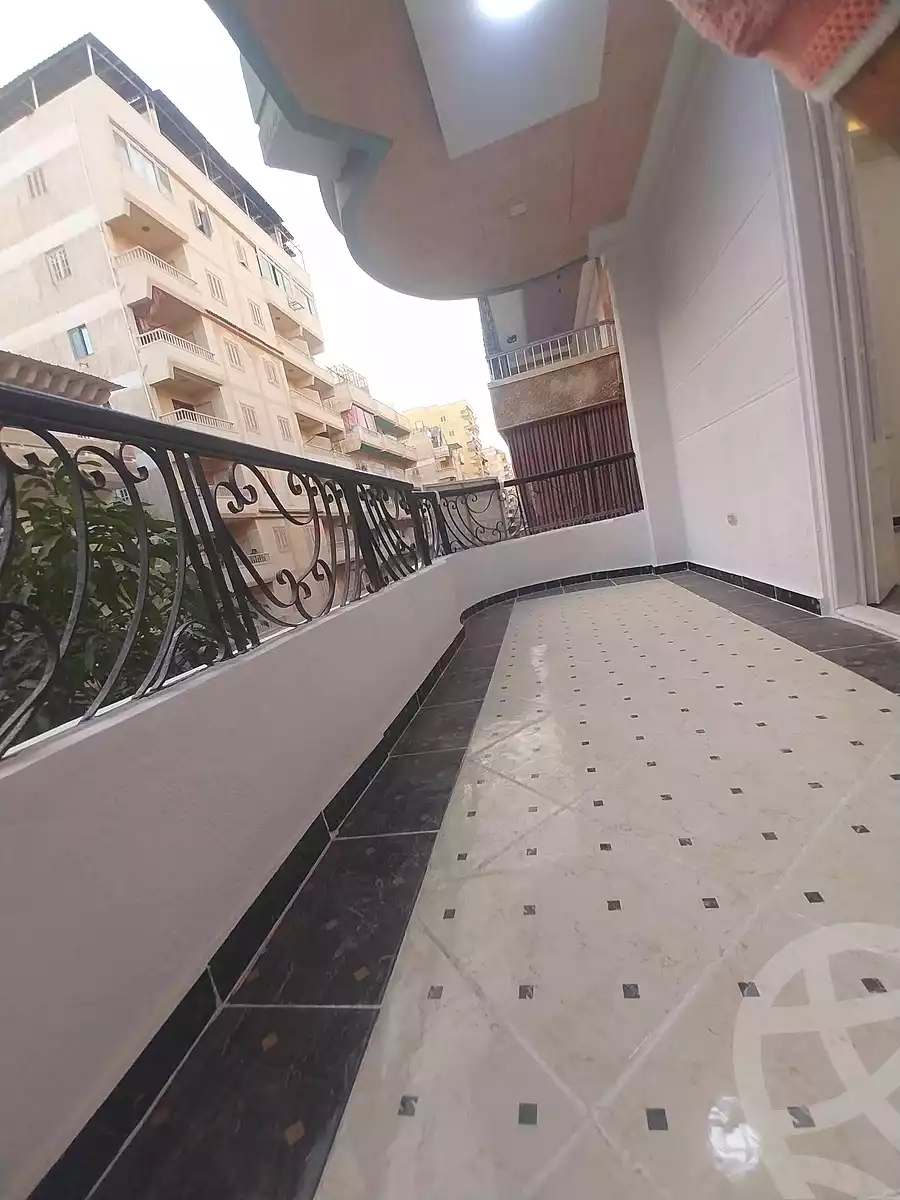 https://aqarmap.com.eg/en/listing/7314131-for-sale-alexandria-al-agamy-shataa-el-nakheel