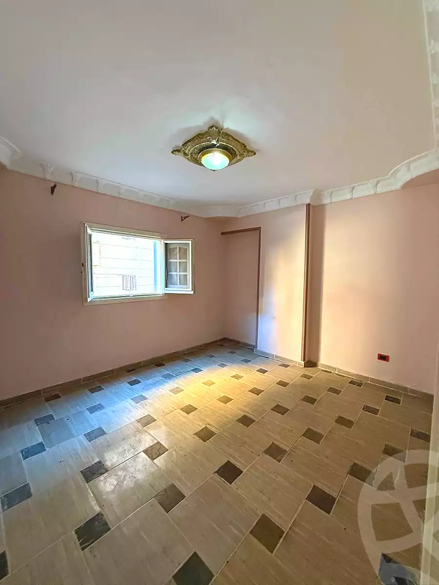 https://aqarmap.com.eg/en/listing/7314508-for-sale-alexandria-el-mandara-alex-el-mandara-bahri