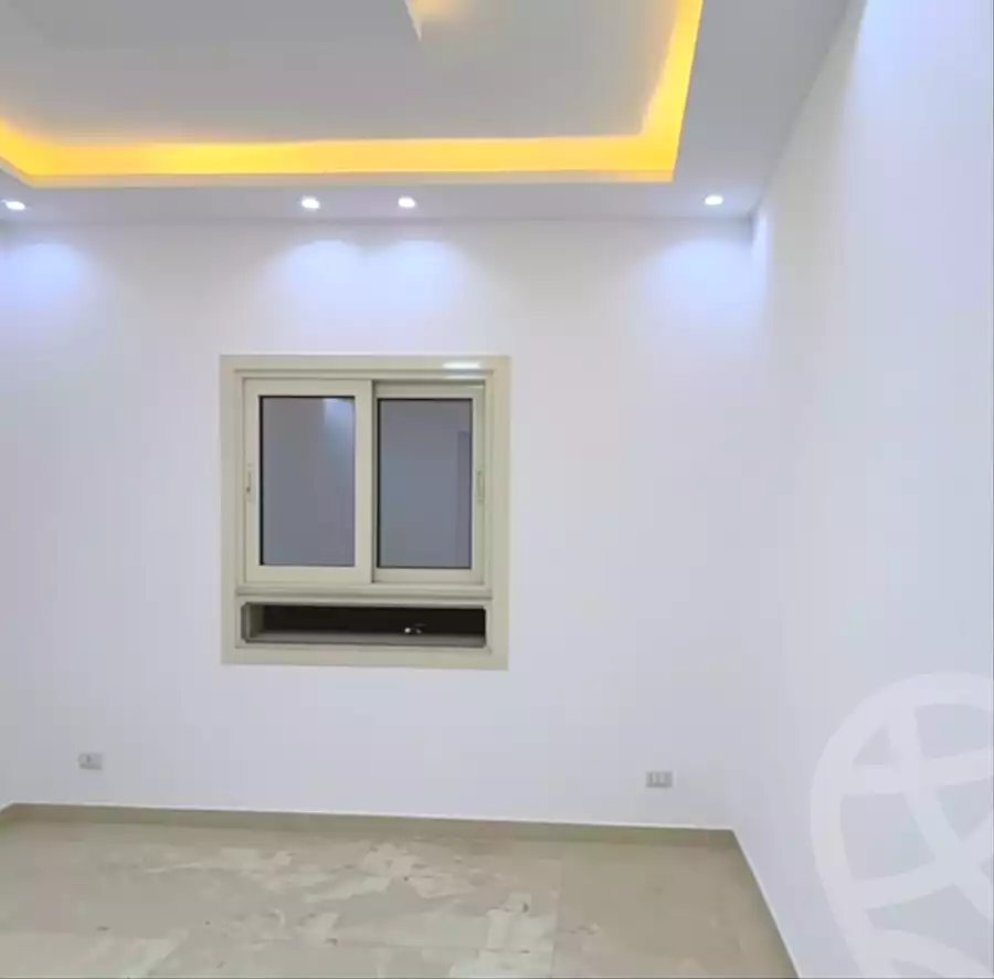 https://aqarmap.com.eg/ar/listing/7314946-for-sale-alexandria-moharram-bey