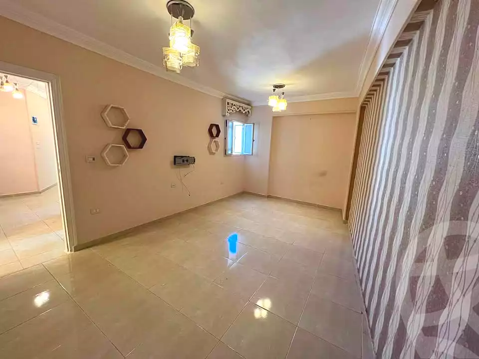 https://aqarmap.com.eg/ar/listing/7315050-for-sale-alexandria-miami-mahmoud-el-isawy-st