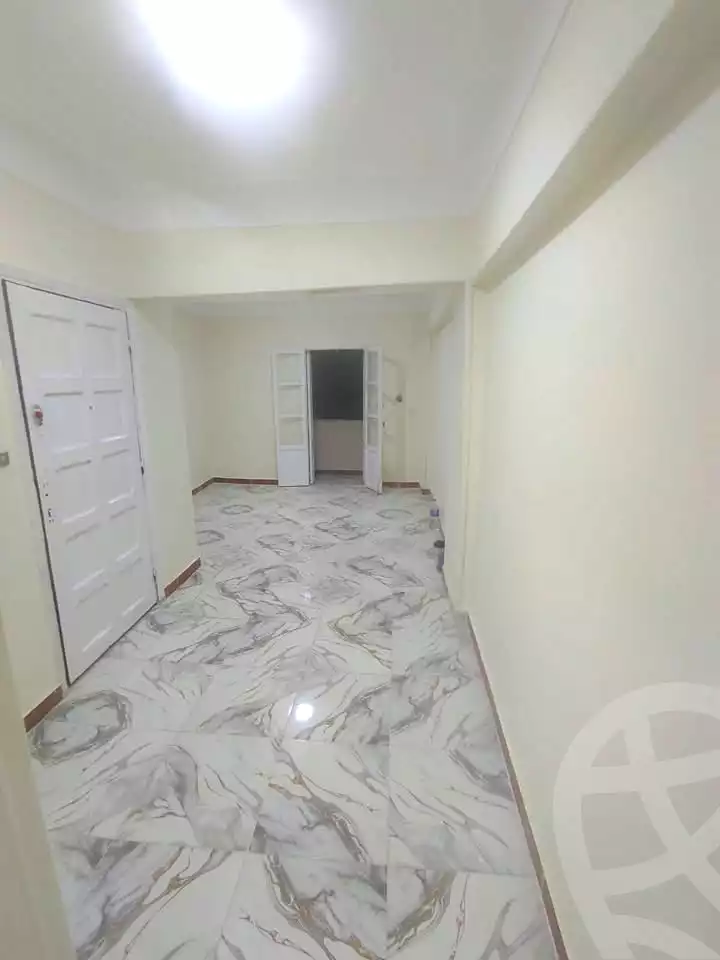 https://aqarmap.com.eg/ar/listing/7315077-for-sale-alexandria-el-asafra-l-sfr-qbly-street-30