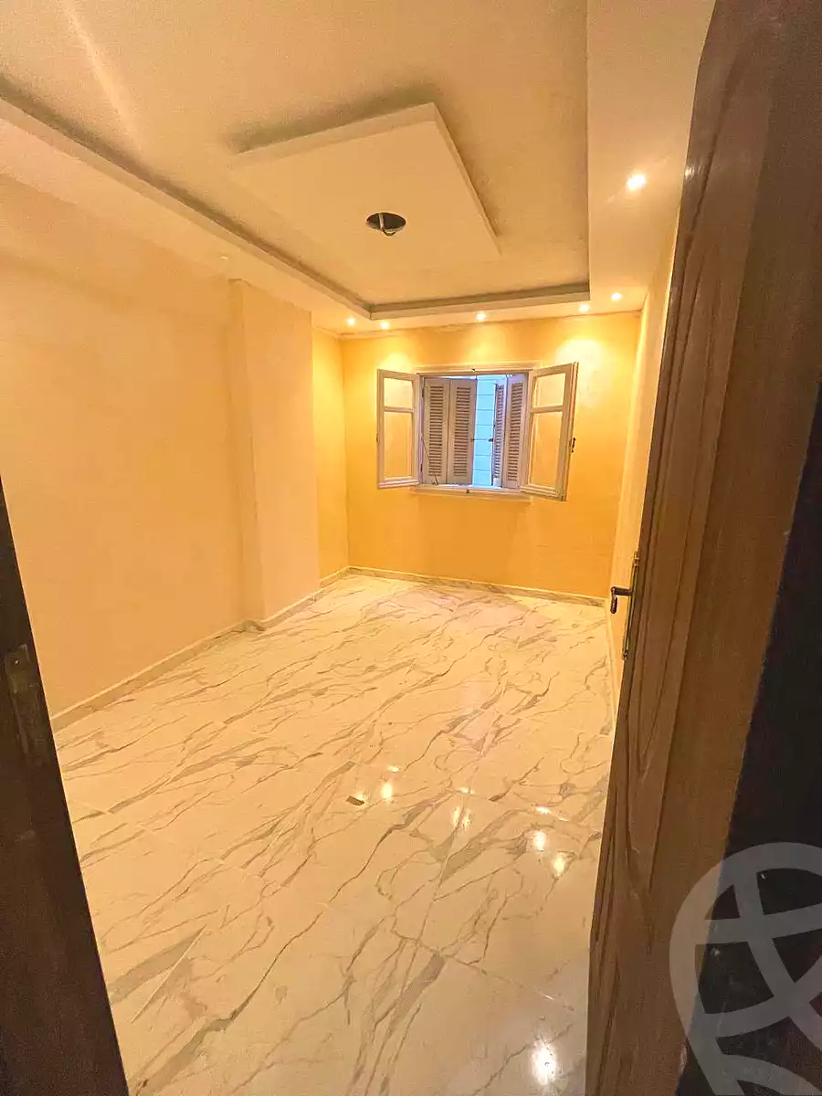 https://aqarmap.com.eg/ar/listing/7315233-for-sale-alexandria-bahray-el-anfoshy-sidi-kazman-st