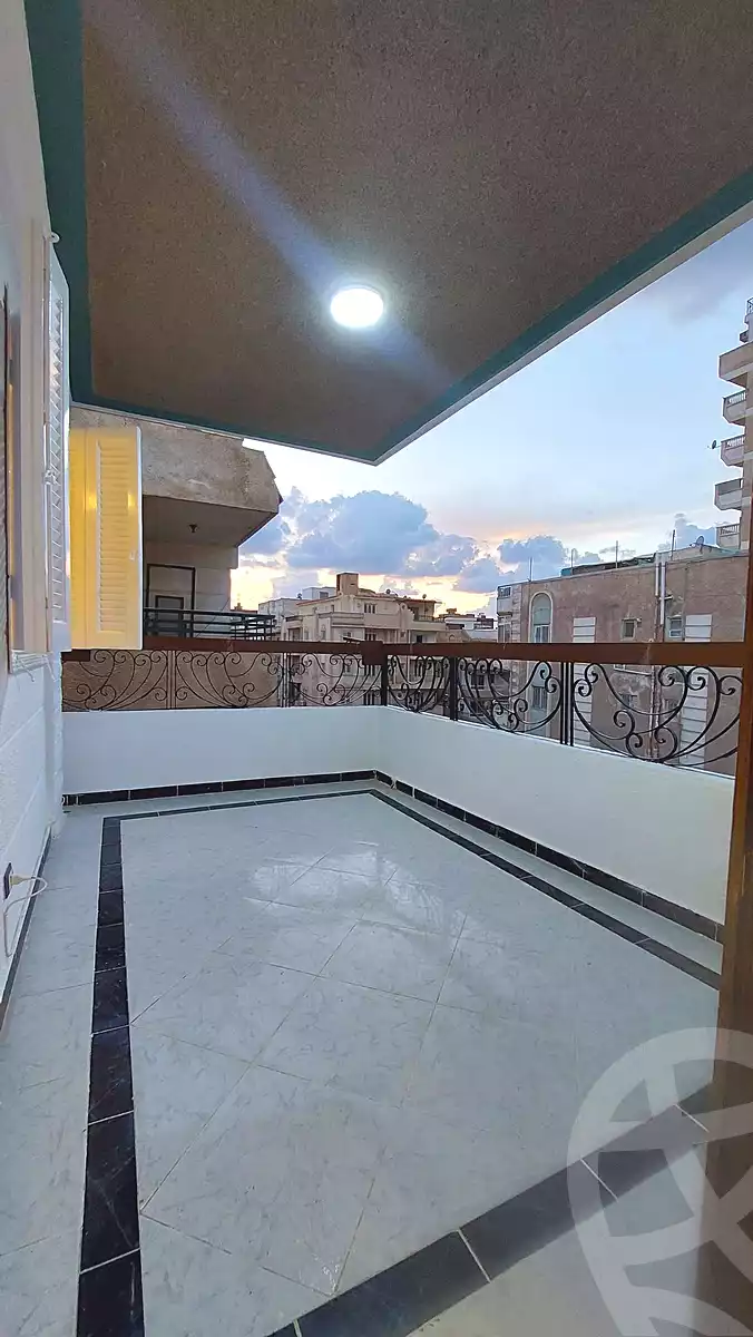https://aqarmap.com.eg/ar/listing/7315629-for-sale-alexandria-al-agamy-shataa-el-nakheel