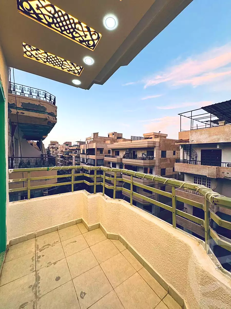 https://aqarmap.com.eg/ar/listing/7315758-for-sale-alexandria-al-agamy-shataa-el-nakheel-no-8-st