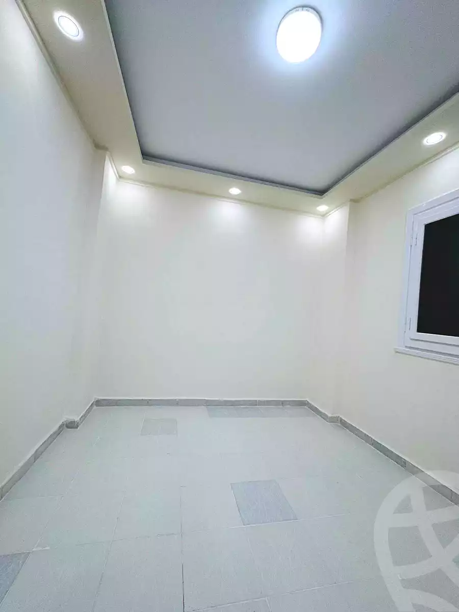 https://aqarmap.com.eg/ar/listing/7315758-for-sale-alexandria-al-agamy-shataa-el-nakheel-no-8-st