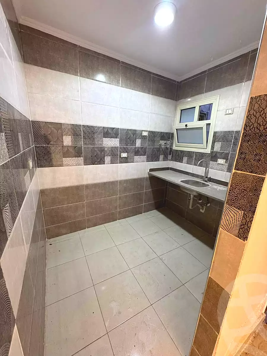 https://aqarmap.com.eg/en/listing/7315913-for-sale-alexandria-al-agamy-el-hanouvel