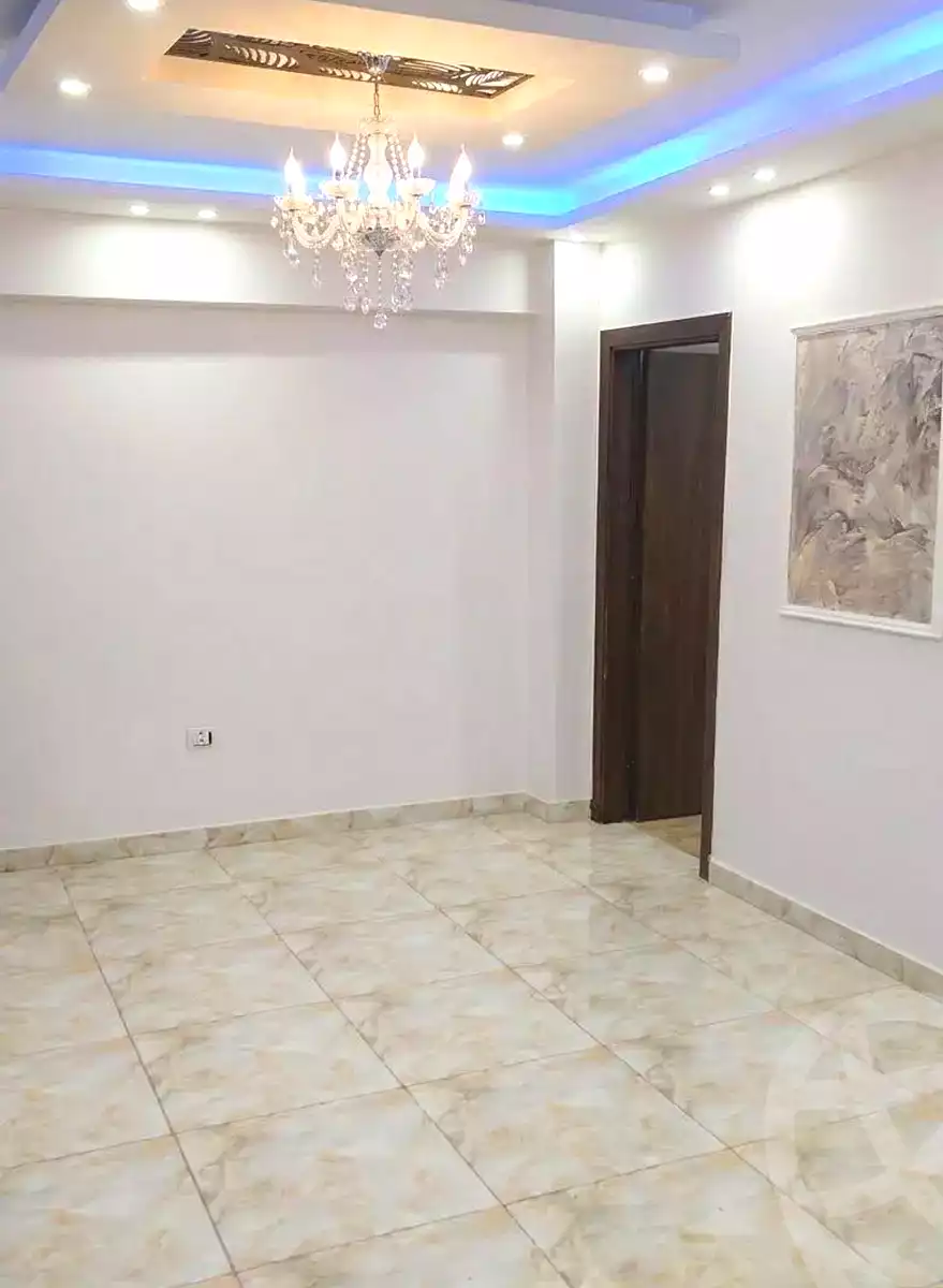 https://aqarmap.com.eg/ar/listing/7316060-for-sale-alexandria-miami-shr-jml-bd-lnsr