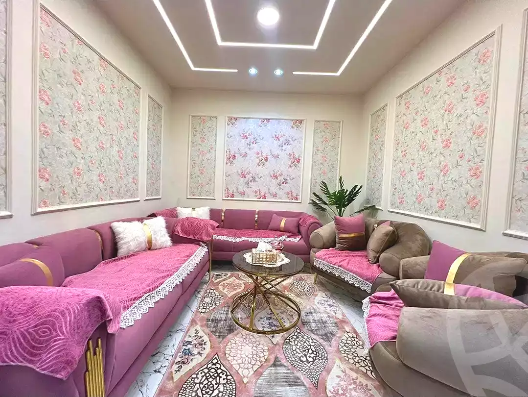 https://aqarmap.com.eg/ar/listing/7316127-for-sale-alexandria-ganaklis