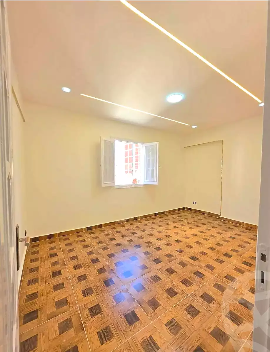https://aqarmap.com.eg/ar/listing/7316165-for-sale-alexandria-sydy-bshr-sydy-bshr-bhry-gamal-abd-el-nasir-st