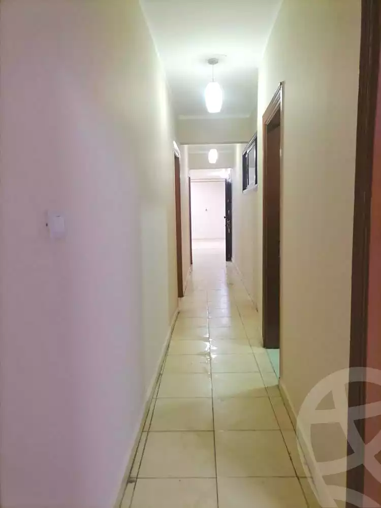 https://aqarmap.com.eg/ar/listing/7316322-for-rent-cairo-6th-of-october-el-ahyaa-neighborhood-1st-rich-bake-st