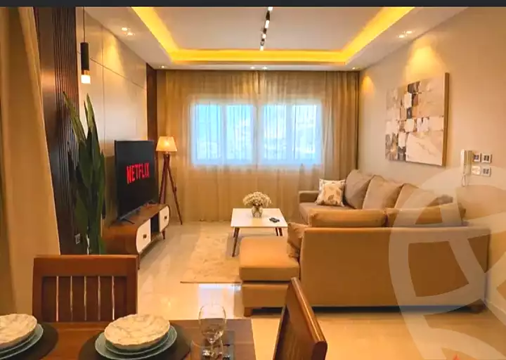 https://aqarmap.com.eg/ar/listing/7314177-for-rent-cairo-new-cairo-compounds-mountain-view-hyde-park