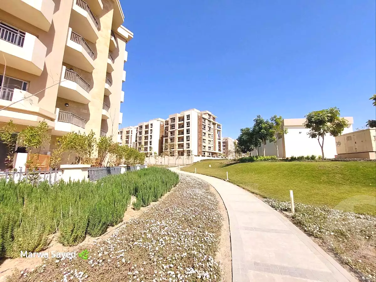 https://aqarmap.com.eg/ar/listing/7316361-for-sale-cairo-new-cairo-compounds-tag-city-shalya-taj-city