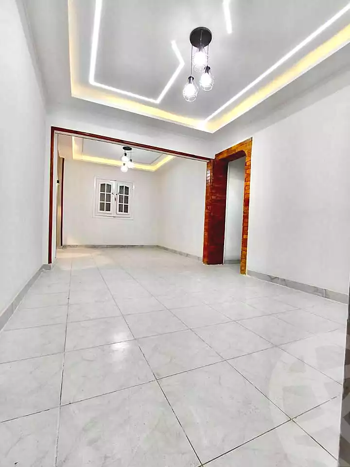 https://aqarmap.com.eg/ar/listing/7316515-for-sale-alexandria-al-agamy-shataa-el-nakheel