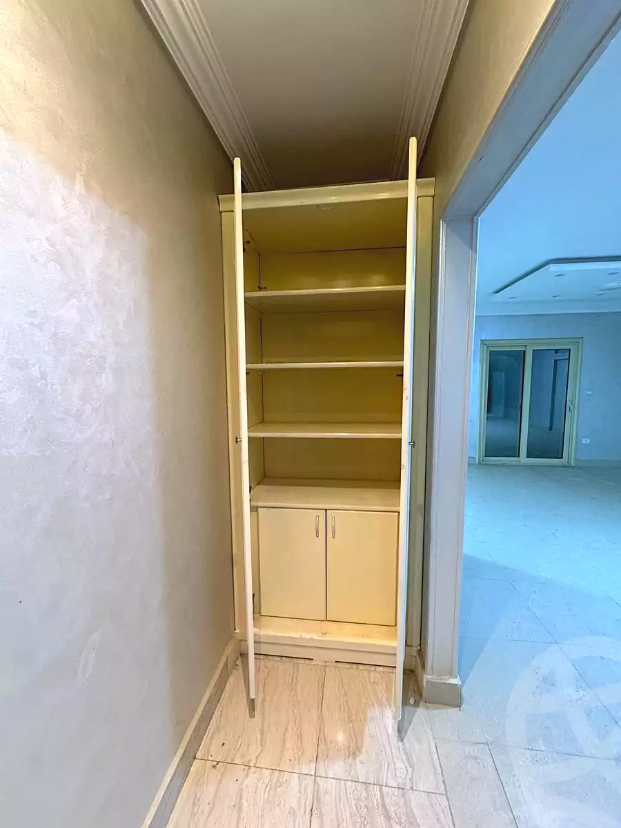 https://aqarmap.com.eg/ar/listing/7316581-for-sale-cairo-new-cairo-compounds-el-ashrafia